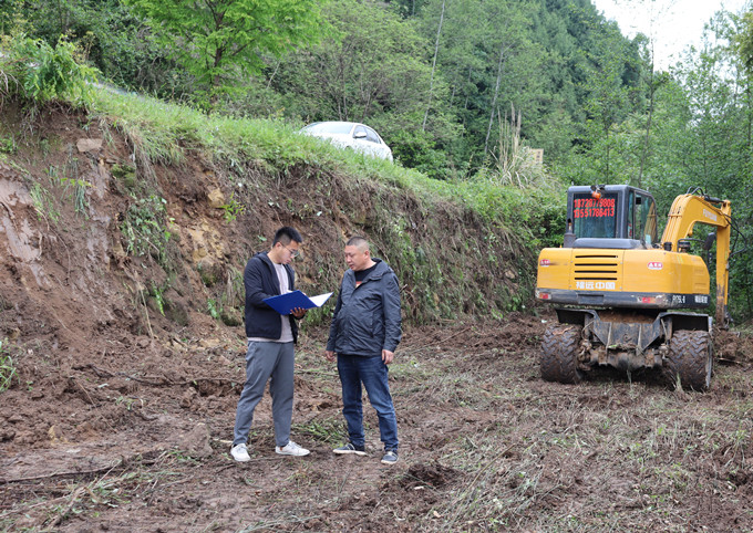 梁永镇四紧盯助推春耕生产和撂荒地治理